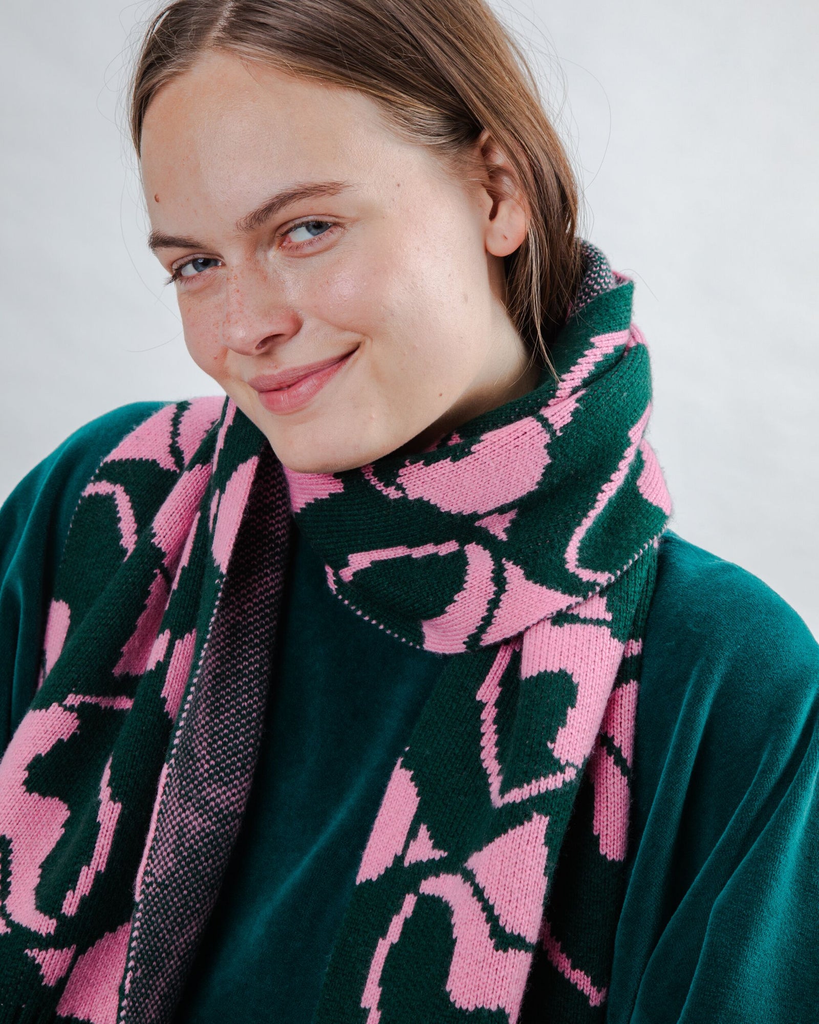 Bombon Scarf